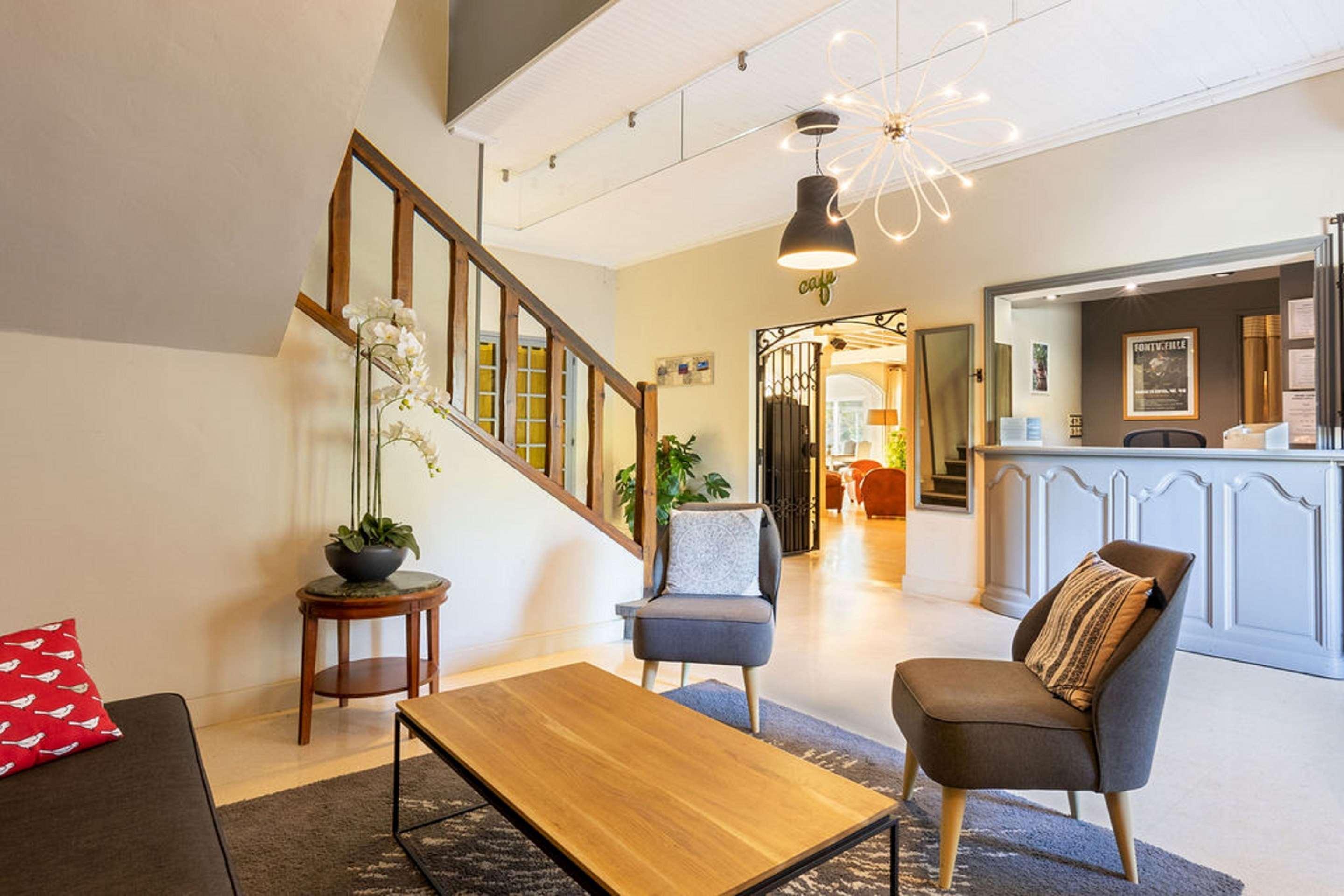Best Western Le Val Majour Fontvieille Εξωτερικό φωτογραφία