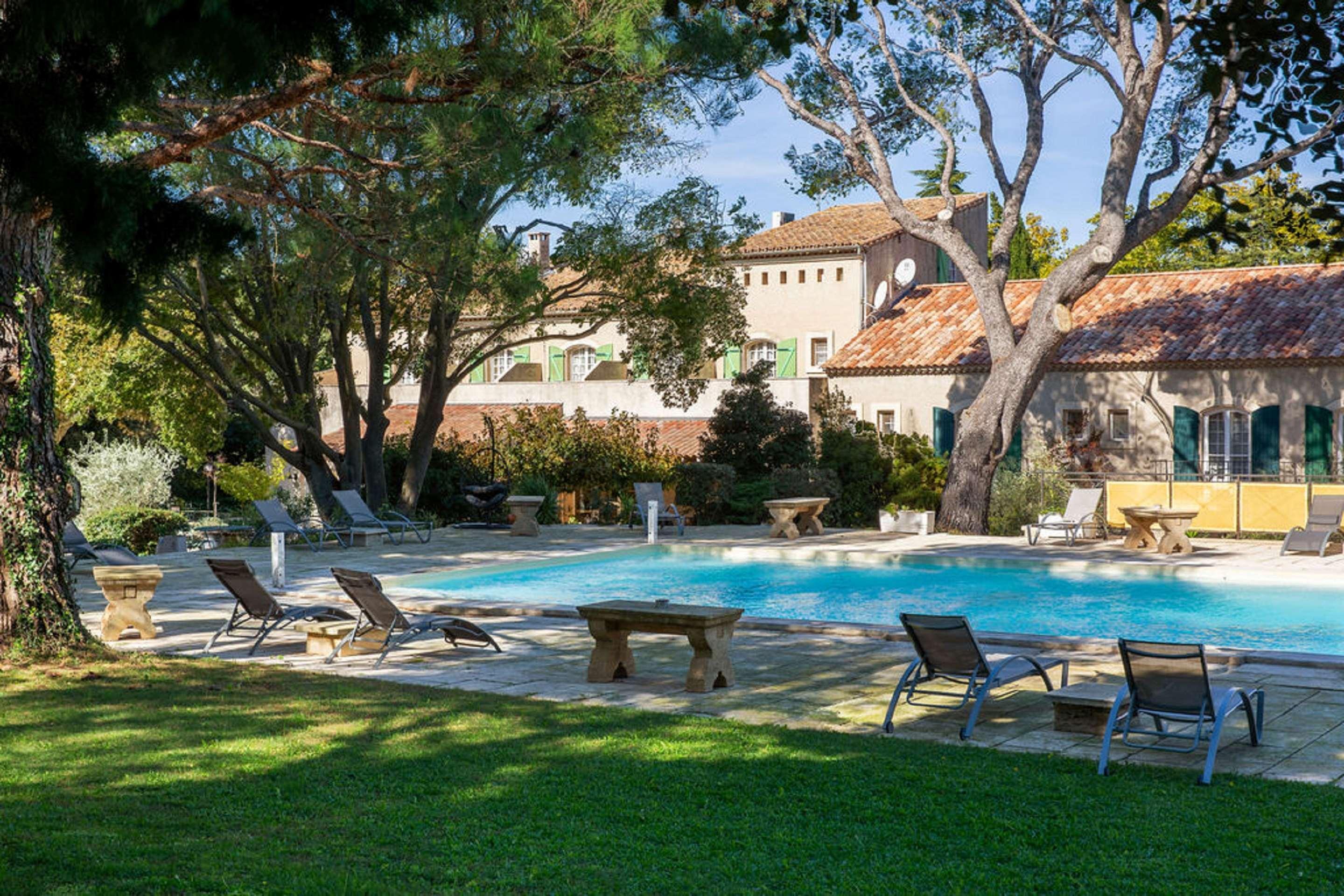 Best Western Le Val Majour Fontvieille Εξωτερικό φωτογραφία