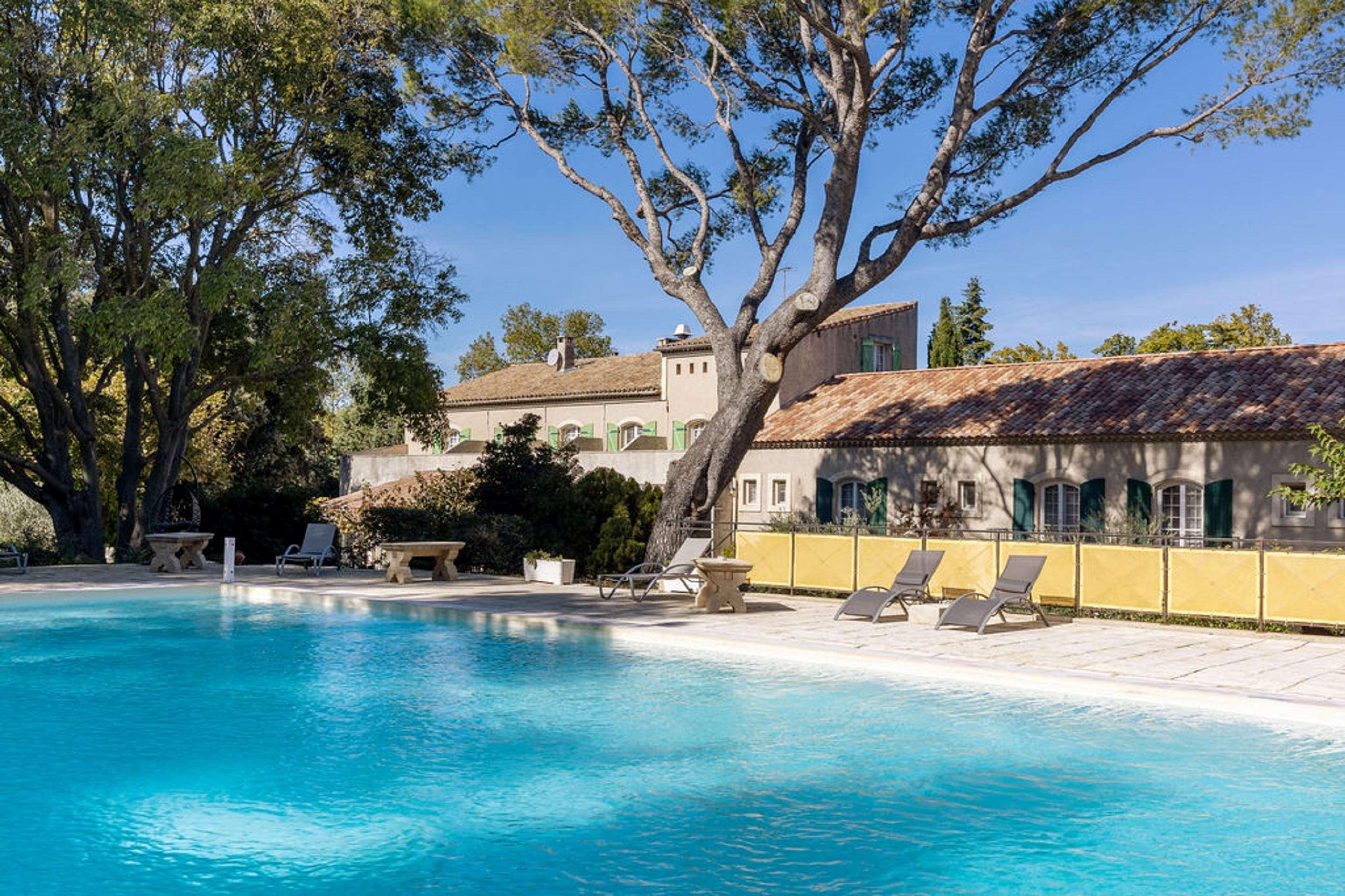 Best Western Le Val Majour Fontvieille Εξωτερικό φωτογραφία