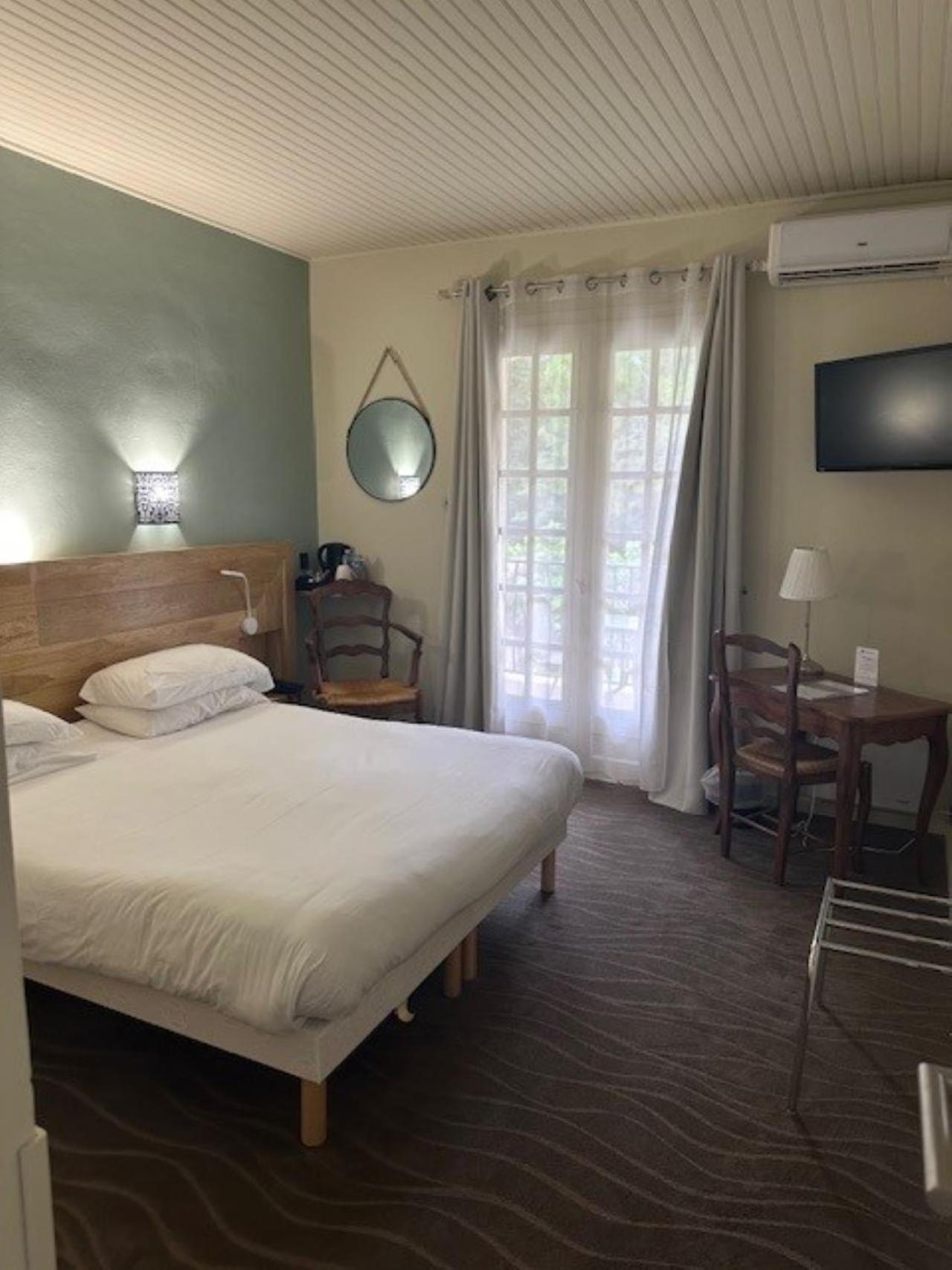 Best Western Le Val Majour Fontvieille Εξωτερικό φωτογραφία